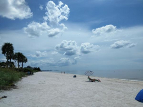 Your Oasis next to North Naples